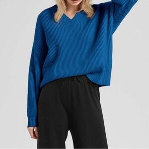 Gentle Herd Size M • Glacier Blue Cashmere Contrast Collar Polo Sweater